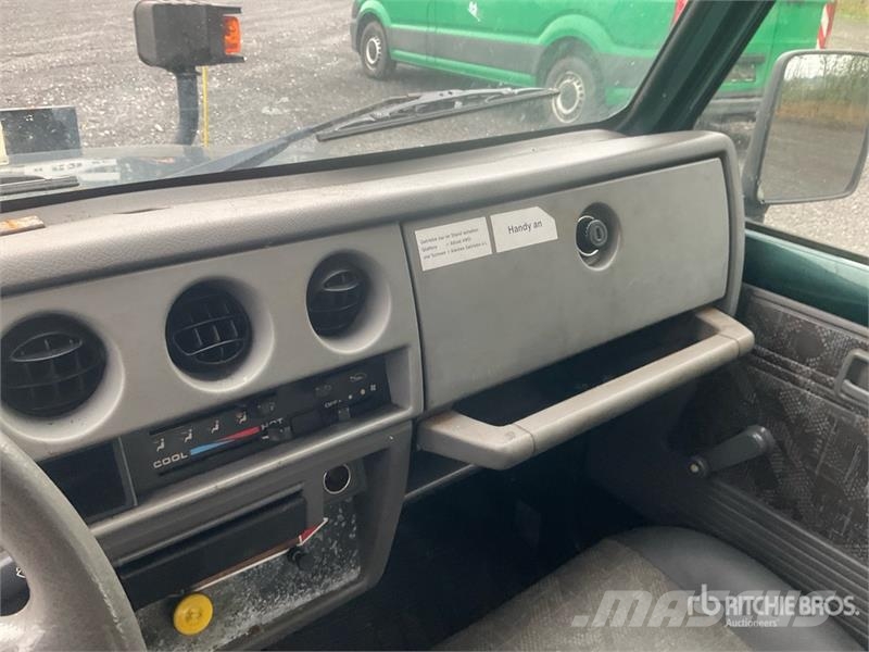 Suzuki Samurai 4WD SUV Carros