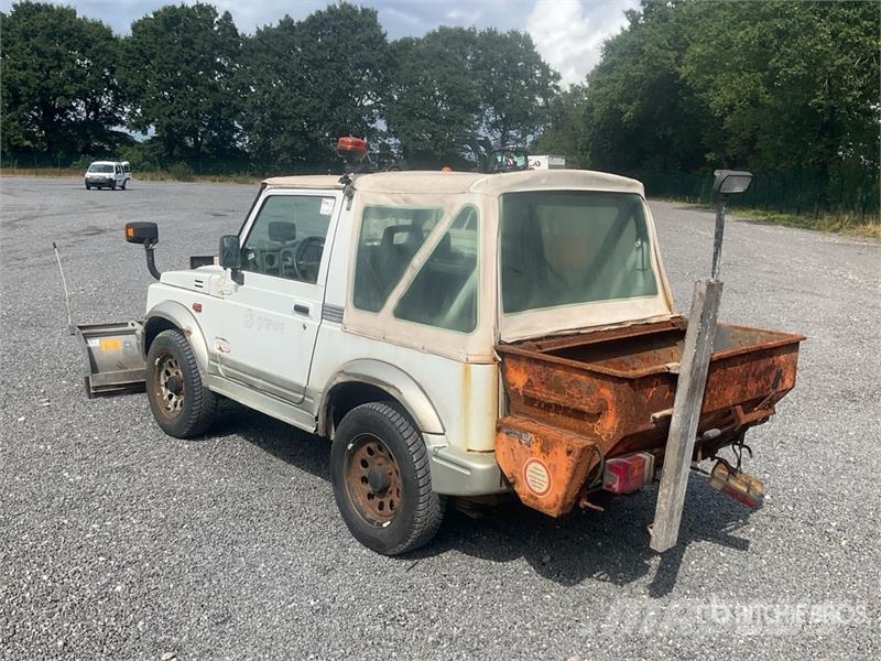 Suzuki Samurai 4WD SUV PKWs
