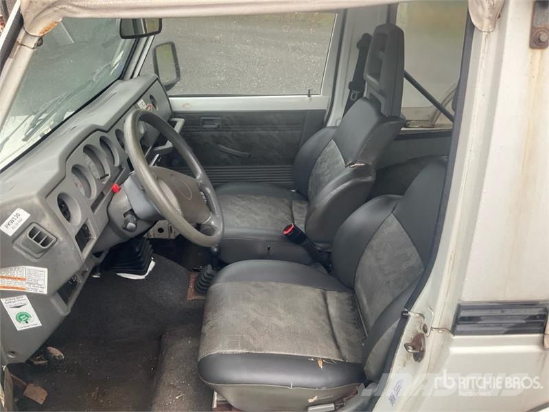 Suzuki Samurai 4WD SUV PKWs