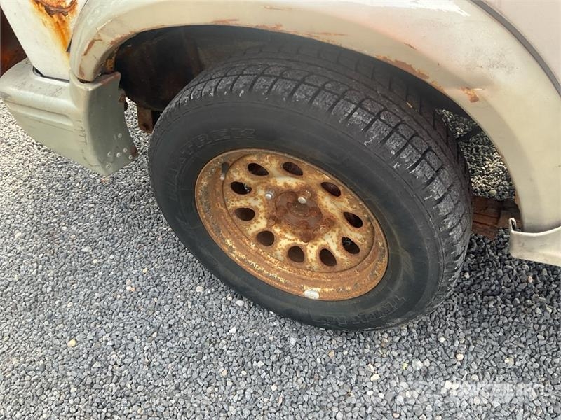 Suzuki Samurai 4WD SUV PKWs