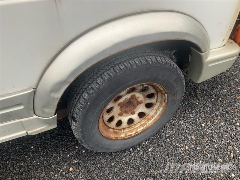 Suzuki Samurai 4WD SUV PKWs