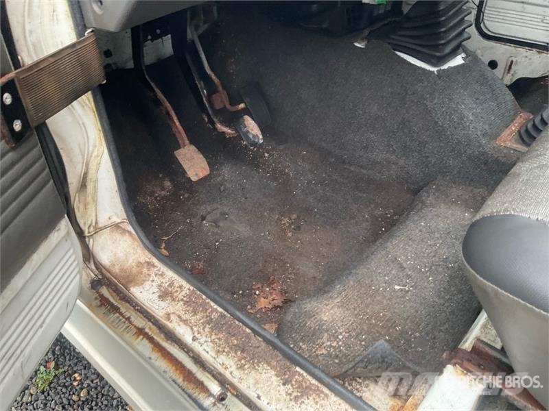 Suzuki Samurai 4WD SUV PKWs