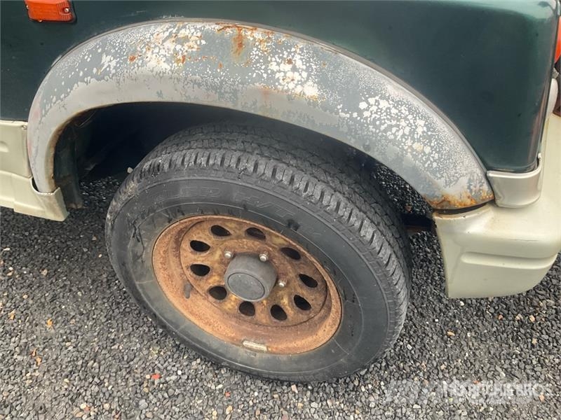 Suzuki Samurai 4WD SUV Carros