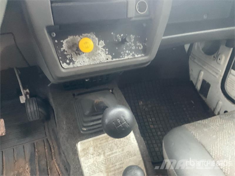 Suzuki Samurai 4WD SUV PKWs