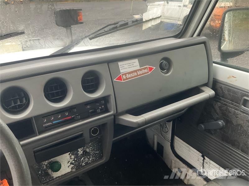 Suzuki Samurai 4WD SUV PKWs