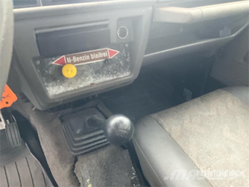 Suzuki Samurai 4WD SUV Carros