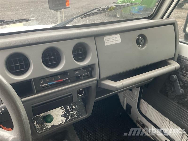 Suzuki Samurai 4WD SUV PKWs