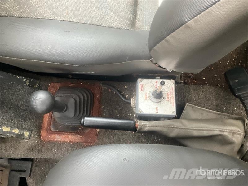Suzuki Samurai 4WD SUV Carros