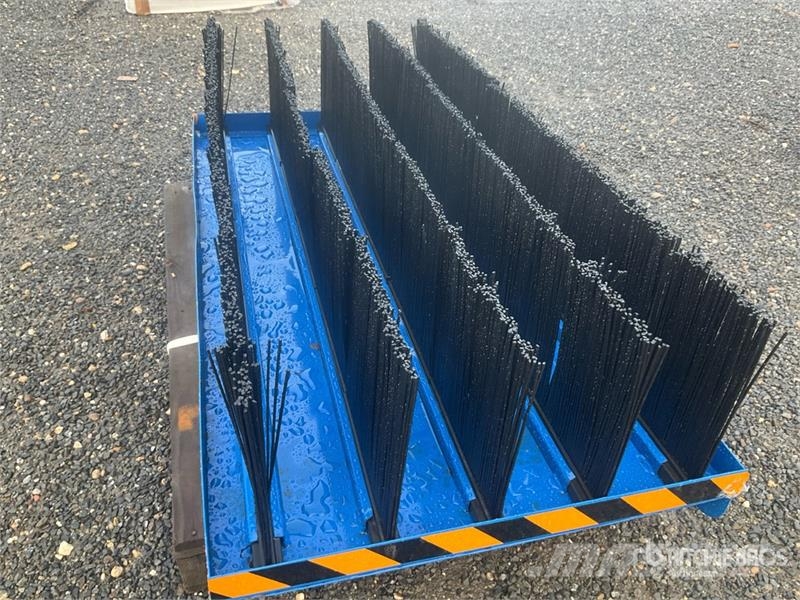  Sweeper KS60 1500 mm Forkilift  Attachment Escovas