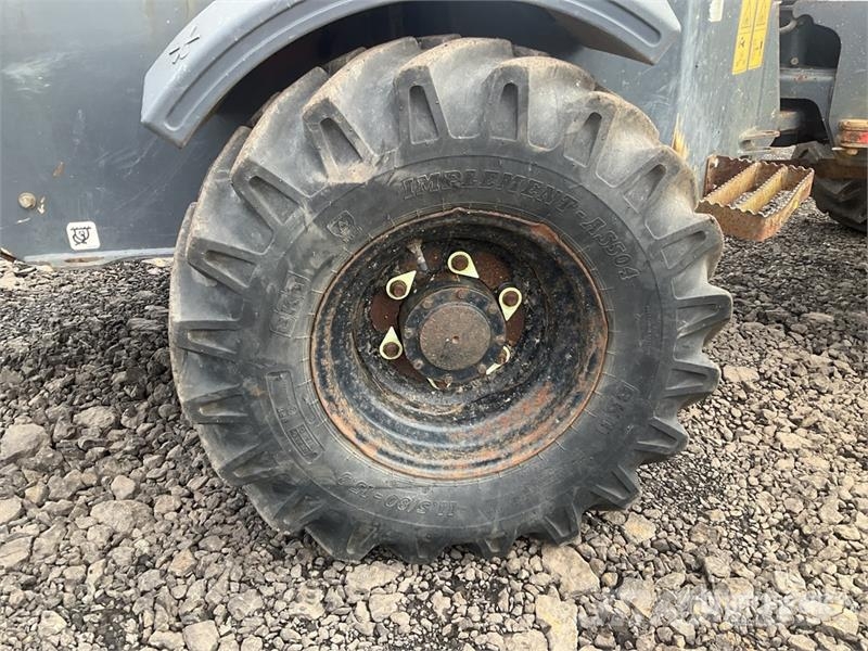  Swivel Dumper عربات نقل قلابة للمواقع