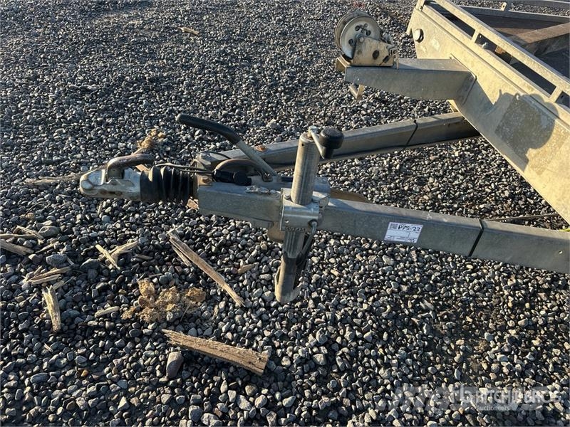 T/A Flatbed Trailer Madelhaagised