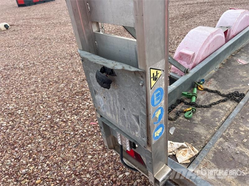  T/A Remorque Equipment Trailer مقطورات مركبات نقل