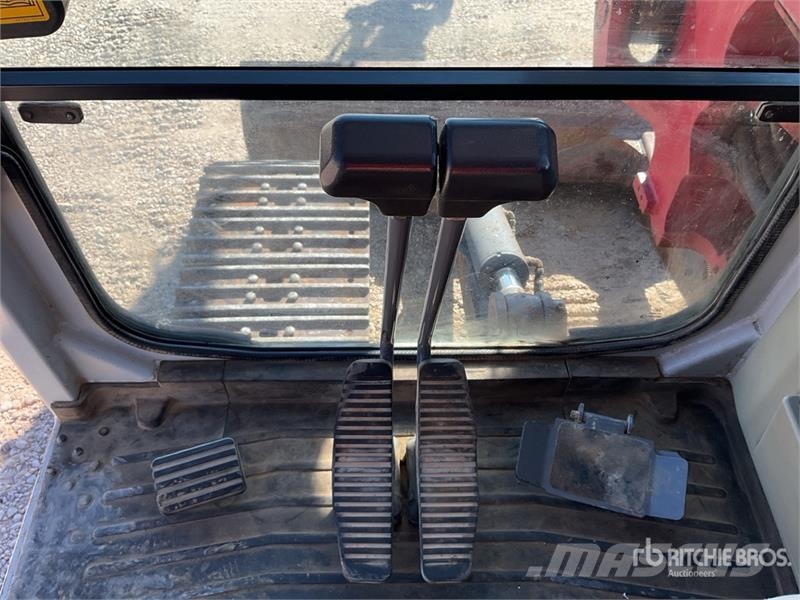 Takeuchi TB1140 حفارات صغيرة أقل من 7 طن (حفارات صغيرة)