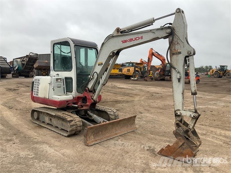 Takeuchi TB135 Mini excavators < 7t (Mini diggers)