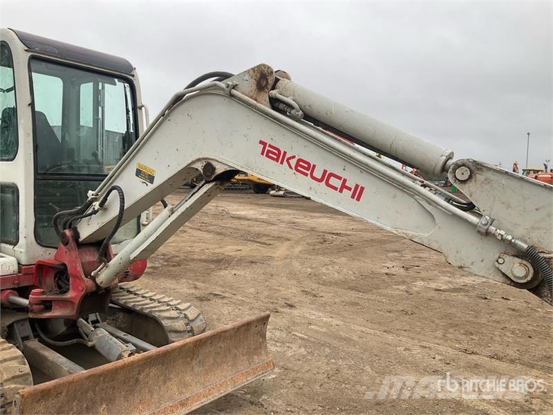 Takeuchi TB135 Mini excavators < 7t (Mini diggers)