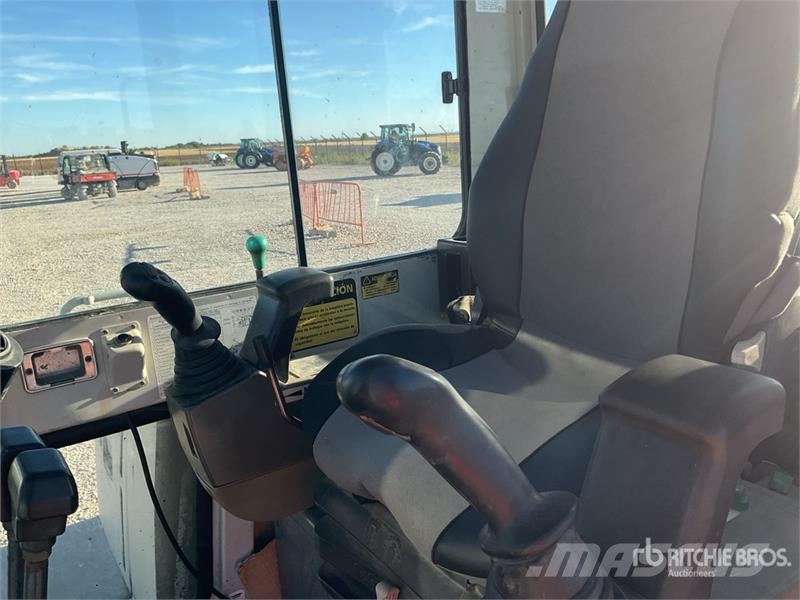 Takeuchi TB145 Mini pelle < 7t
