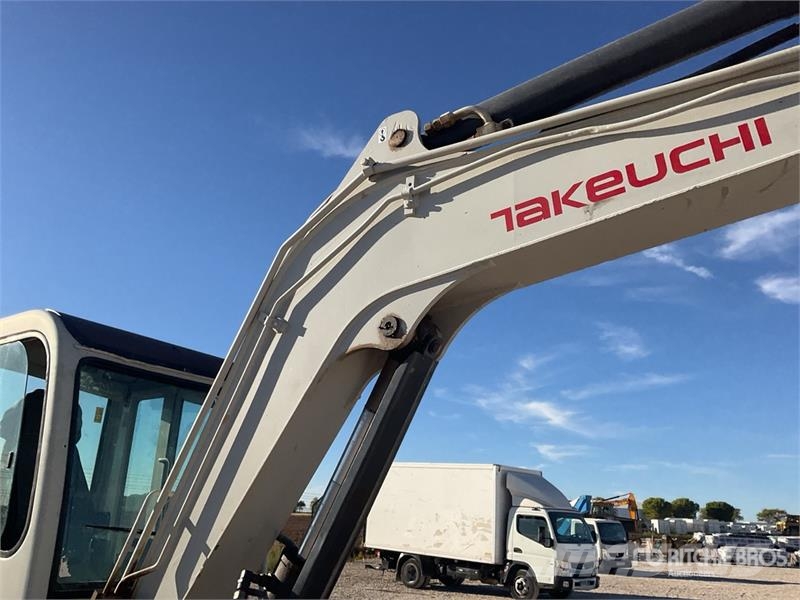 Takeuchi TB145 Mini pelle < 7t