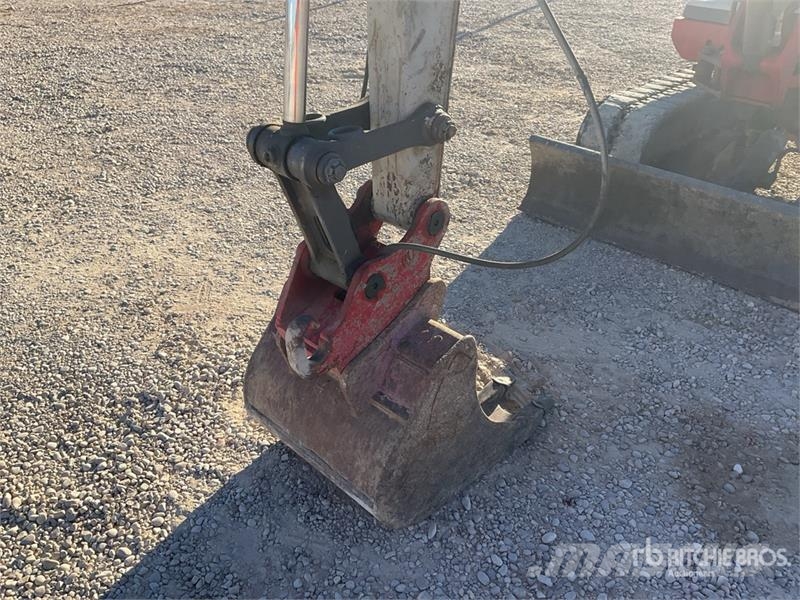 Takeuchi TB145 Mini pelle < 7t