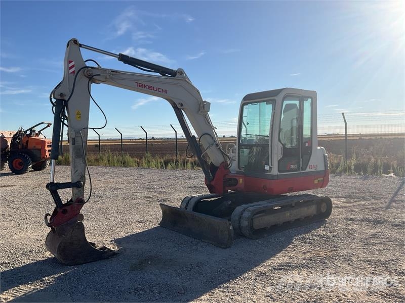 Takeuchi TB145 Mini pelle < 7t