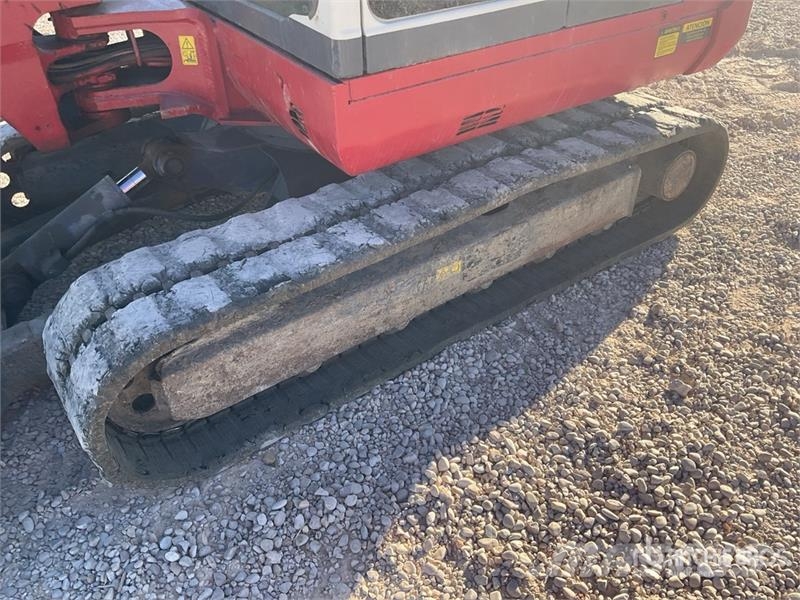 Takeuchi TB145 Mini pelle < 7t