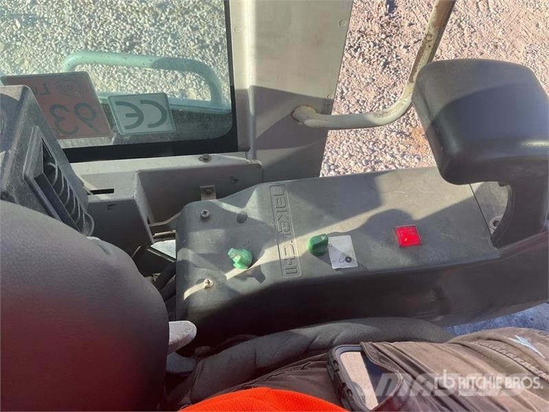 Takeuchi TB145 Mini pelle < 7t
