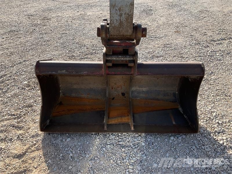 Takeuchi TB175W Bagri na kolesih