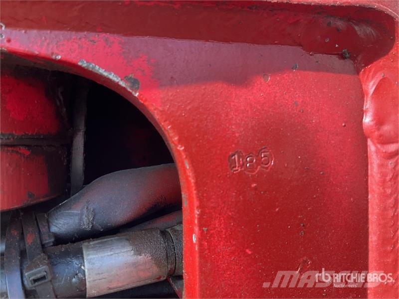 Takeuchi TB175W Bagri na kolesih