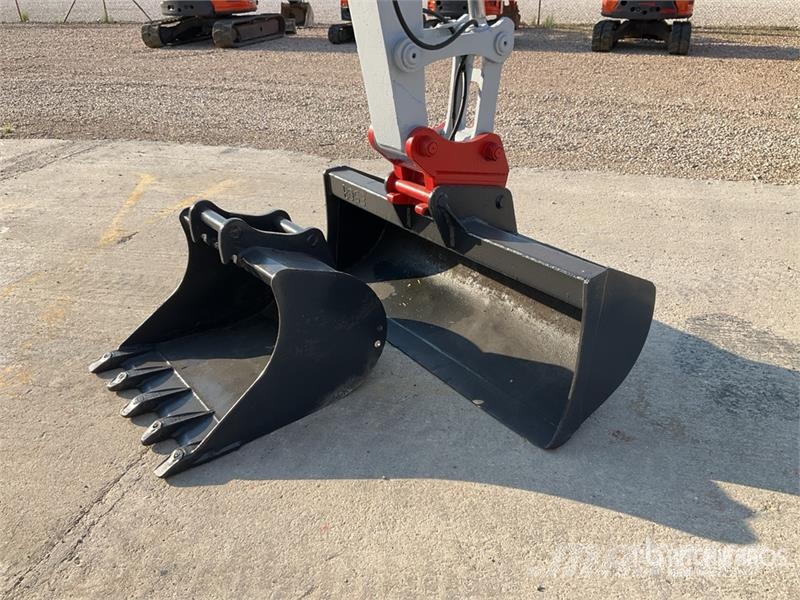 Takeuchi TB175W Εκσκαφείς με τροχούς - λάστιχα