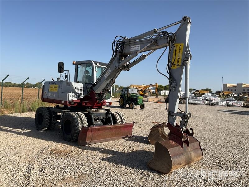 Takeuchi TB175W Bagri na kolesih