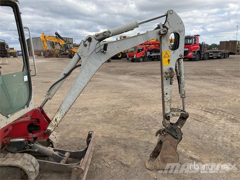 Takeuchi TB216 Mini bagri <7t