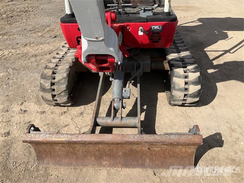 Takeuchi TB216 Mini kotrók < 7t