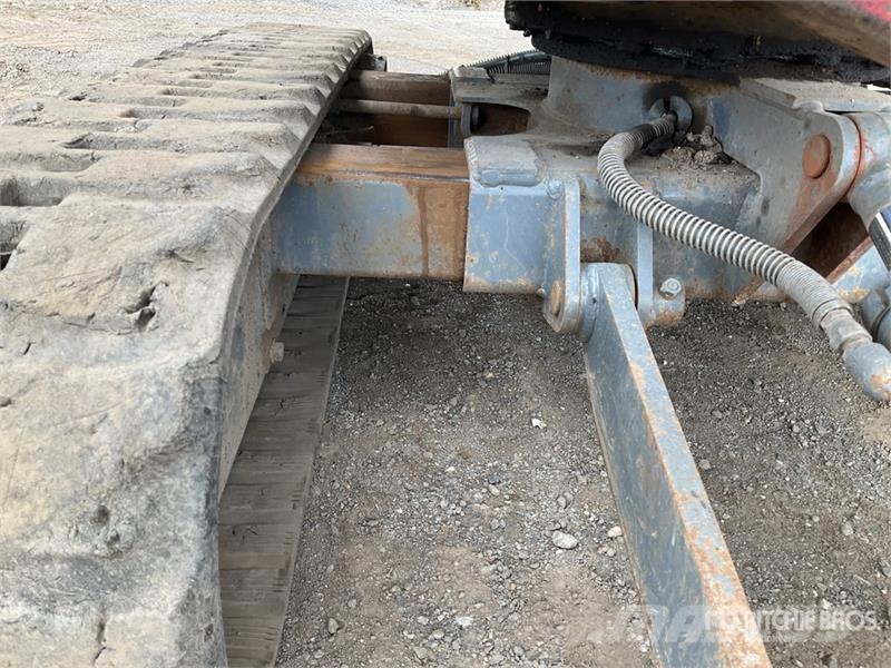 Takeuchi TB216 Mini bagri <7t