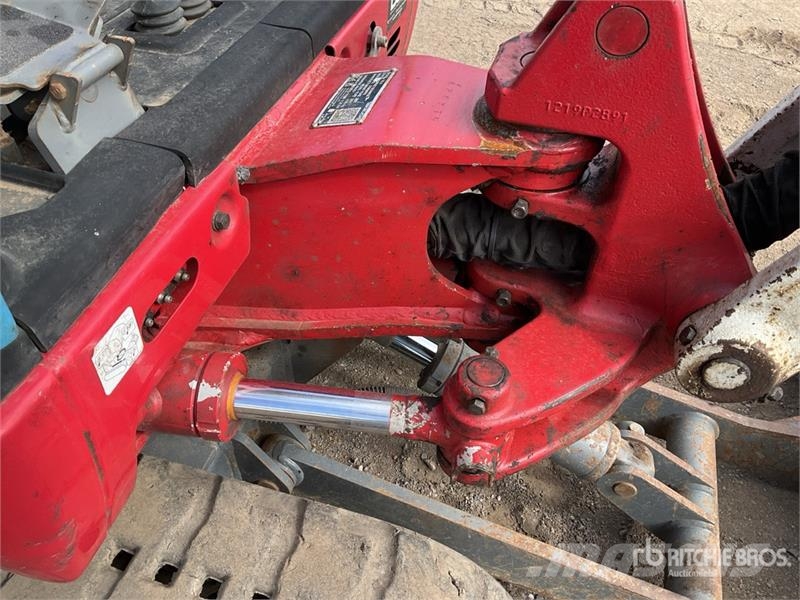 Takeuchi TB216 Mini bagri <7t