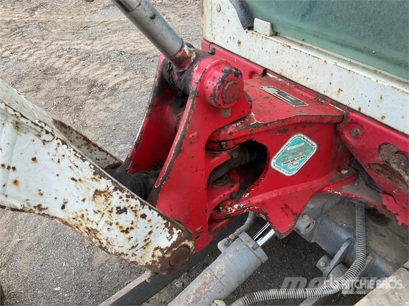 Takeuchi TB216 Mini bagri <7t