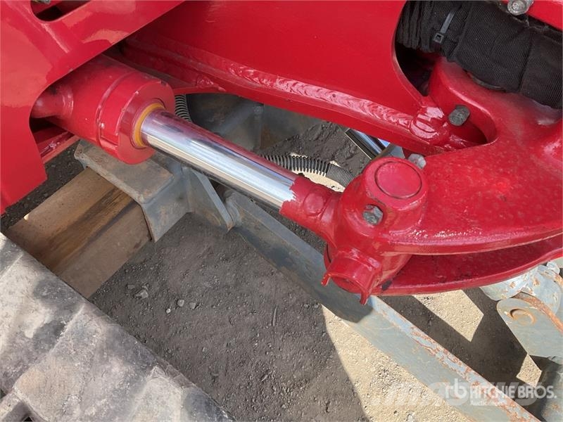 Takeuchi TB216 Mini kotrók < 7t