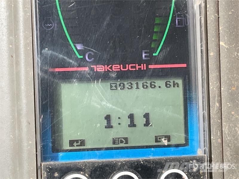 Takeuchi TB216 Mini bagri <7t