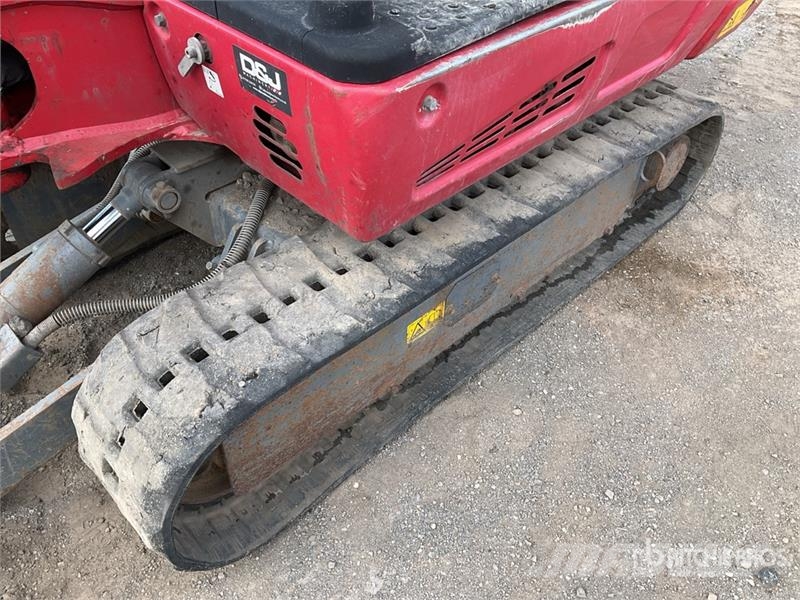 Takeuchi TB216 Mini bagri <7t