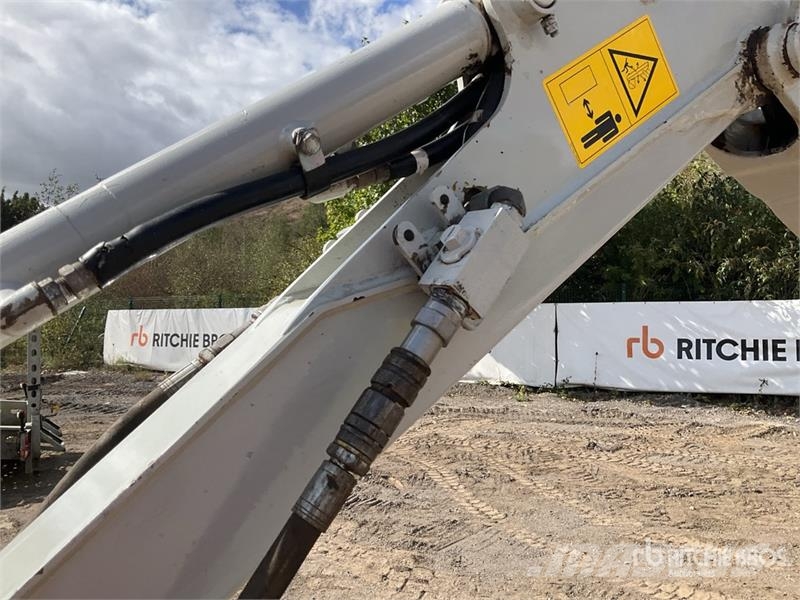 Takeuchi TB216 Mini kotrók < 7t