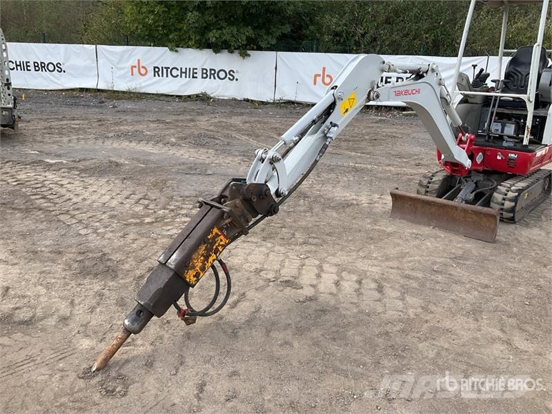 Takeuchi TB216 Mini kotrók < 7t
