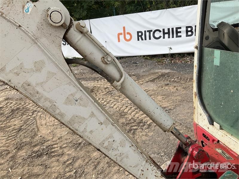 Takeuchi TB216 Mini bagri <7t