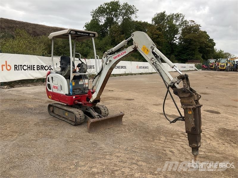 Takeuchi TB216 Mini bagri <7t