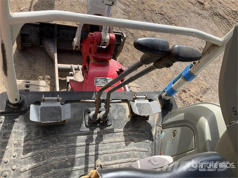 Takeuchi TB216 Mini bagri <7t