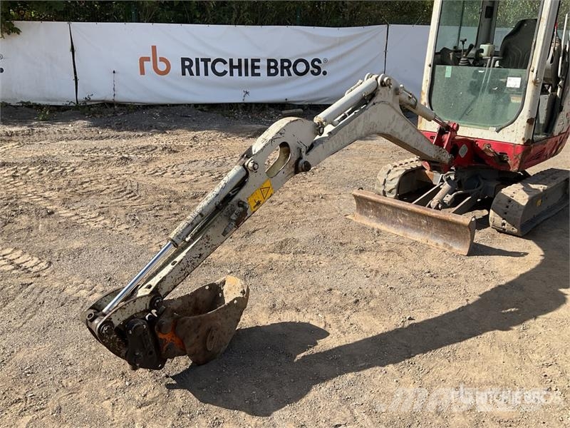 Takeuchi TB216 Mini bagri <7t