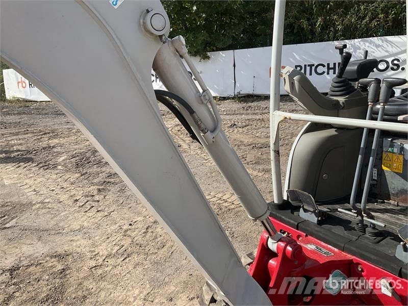 Takeuchi TB216 Mini kotrók < 7t