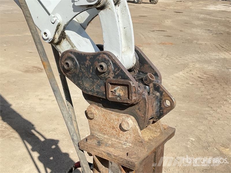 Takeuchi TB216 Mini kotrók < 7t