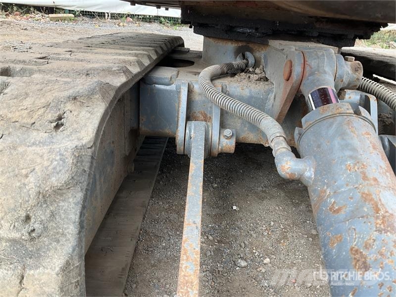 Takeuchi TB216 Mini bagri <7t