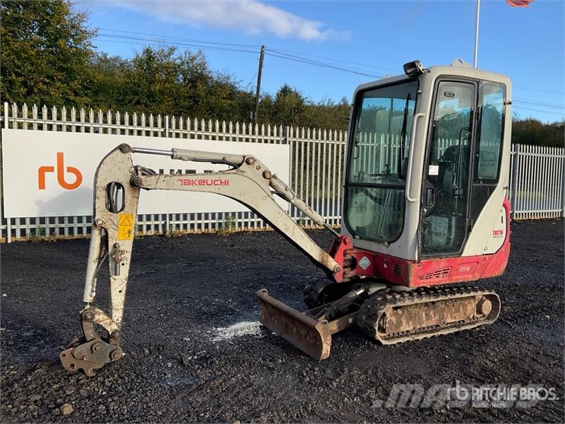 Takeuchi TB216 Mini kotrók < 7t