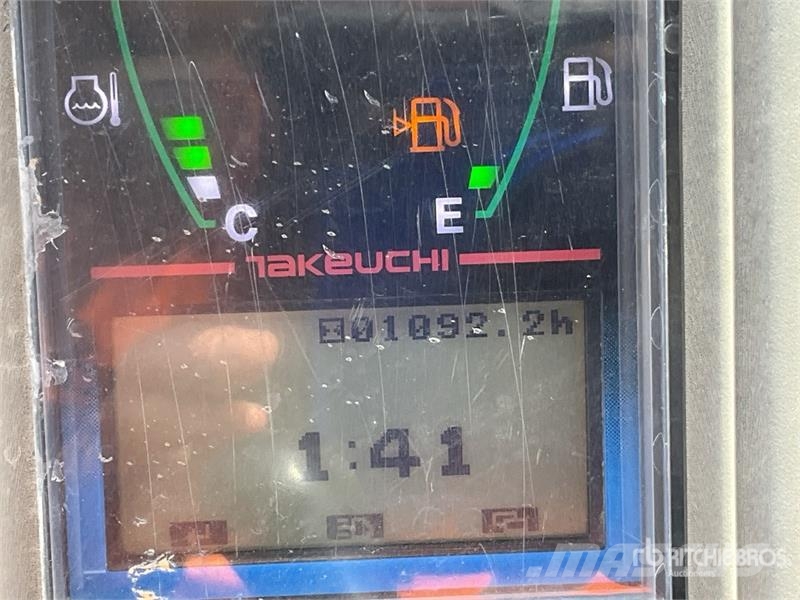 Takeuchi TB216 Mini kotrók < 7t