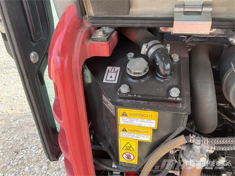 Takeuchi TB216 Εκσκαφάκι (διαβολάκι) < 7t
