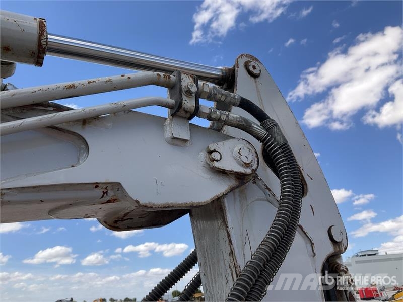 Takeuchi TB225 Canopy Mini Excavator Εκσκαφάκι (διαβολάκι) < 7t